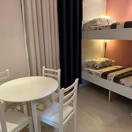 Blloku Vibes - Female Only Hostel *