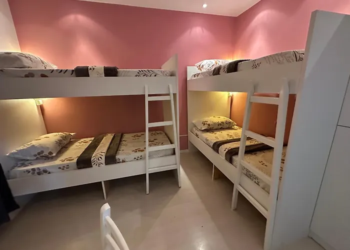 Blloku Vibes - Female Only Tirana