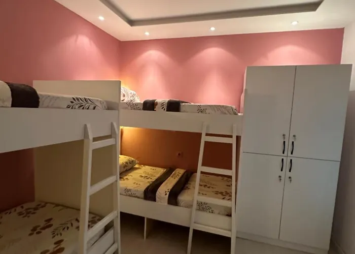Hostel Blloku Vibes - Female Only *