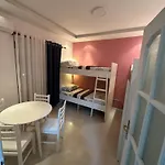 Blloku Vibes - Female Only Auberge de jeunesse