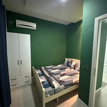 Blloku Vibes * טיראנה